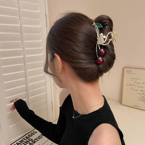 کلیپس گیلاس خرگوش وسنجاب